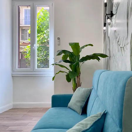 Avocado House - Cozy In The Heart Of